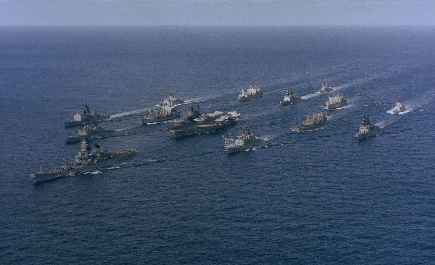 Flotilă americană, manevre în Strâmtoarea Ormuz: Tensiuni în creștere