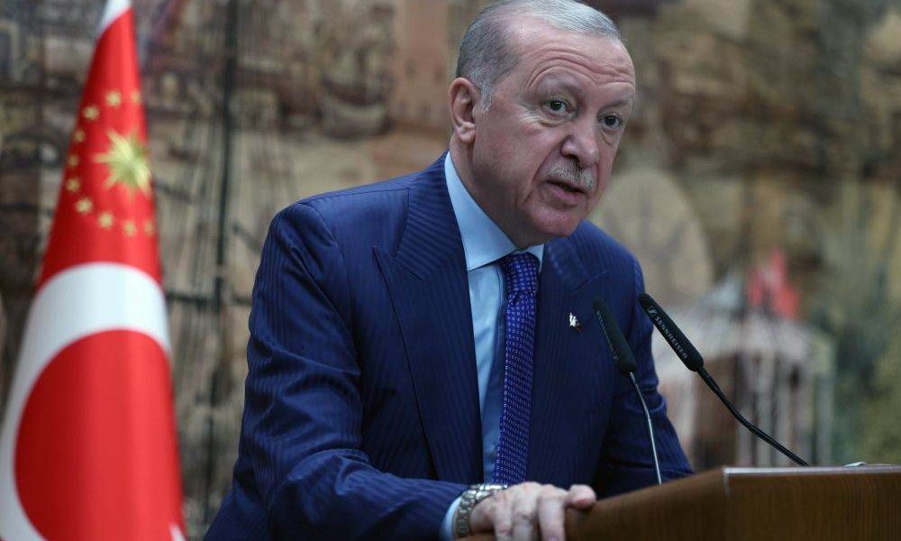 Erdogan și Macron, discuții cruciale: Cooperare și securitate regională în prim-plan