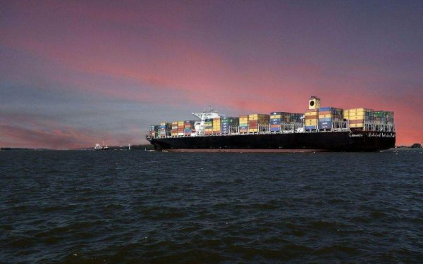 Maaal.com: Iranul pierde zilnic 435 milioane dolari din cauza blocadei Ormuz