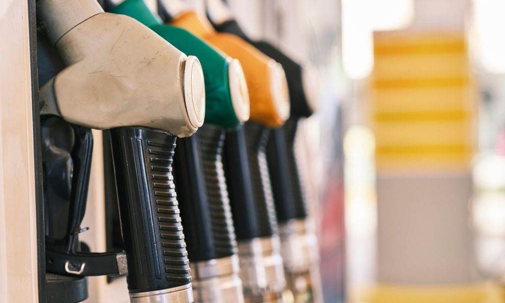 Carburanții bulgărești, scumpire drastică după începutul războiului cu Iranul