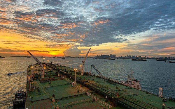 Trump: Iranul promite SUA că nu va mai bloca Strâmtoarea Ormuz