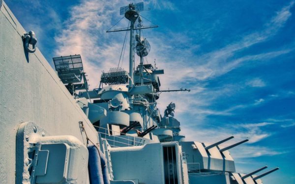 Iranul blochează Strâmtoarea Ormuz, o nouă criză în Orientul Mijlociu