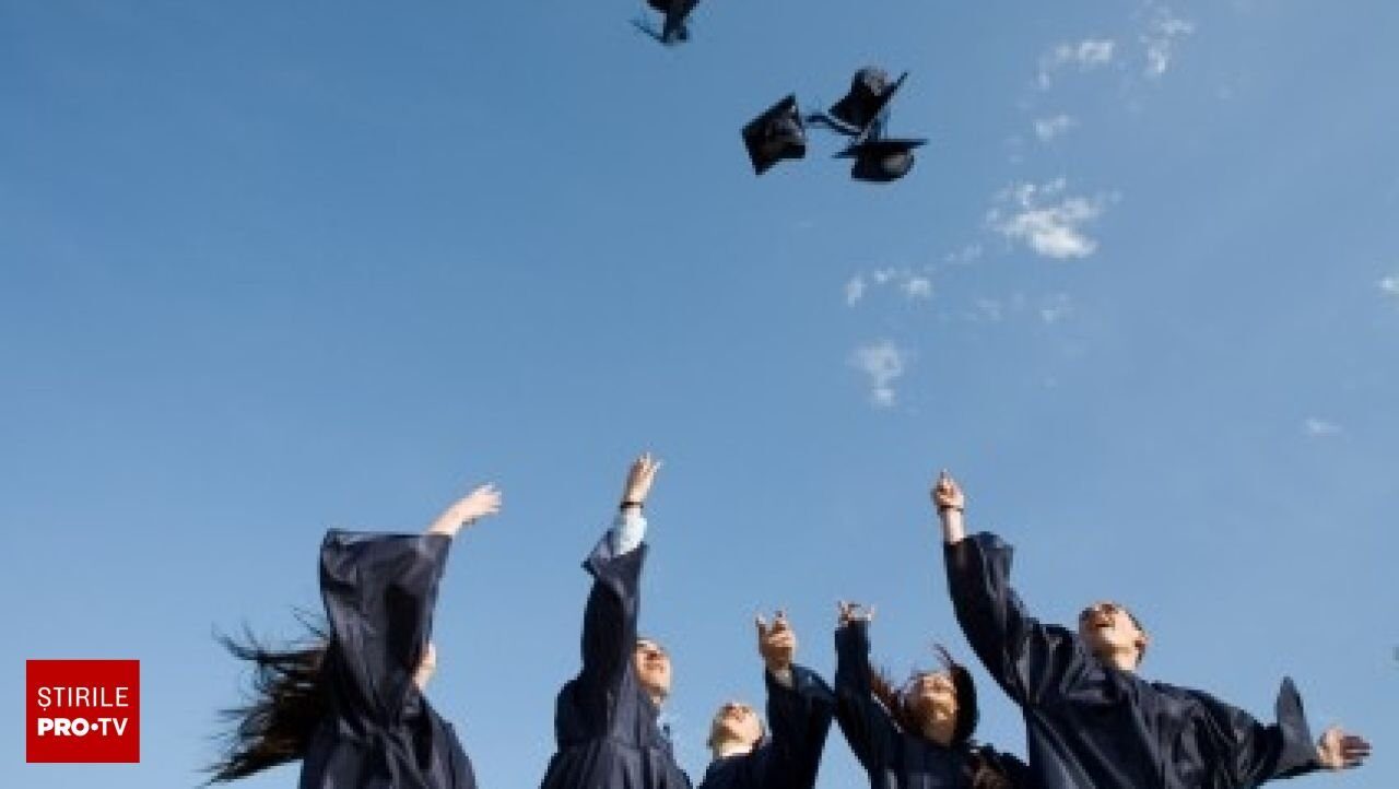 Joburi bine plătite pentru studenți: Câștigă 117 dolari/zi de acasă