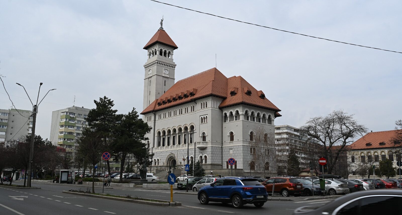 Primăria Sectorului 1 va limita numărul de angajați la 757 până în 2026