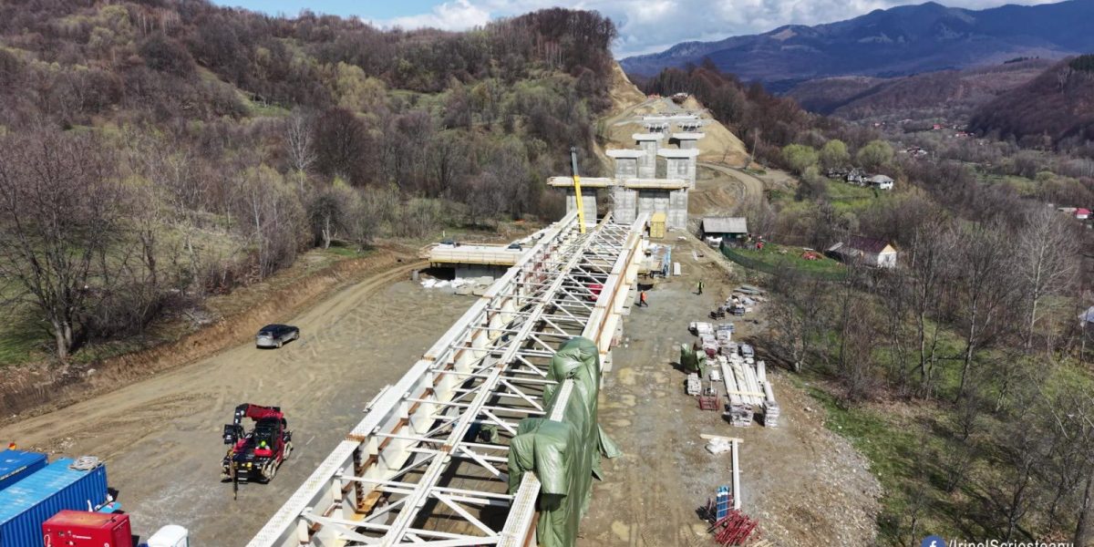 ȘANTIER uriaș pe autostrada București – Vest: 1000+ muncitori la lucru