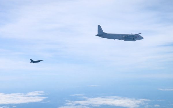 F-16 ROMÂNEȘTI, la interceptare: Avion Rusesc, prins în spațiul Baltic