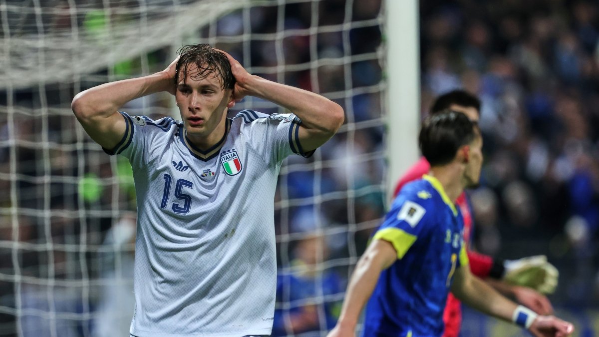 Italia rămâne în afara Campionatului Mondial pentru a treia oară consecutiv, după o campanie de calificare dramatică, marcată de o eliminare dureroasă în play-off-ul contra Bosniei