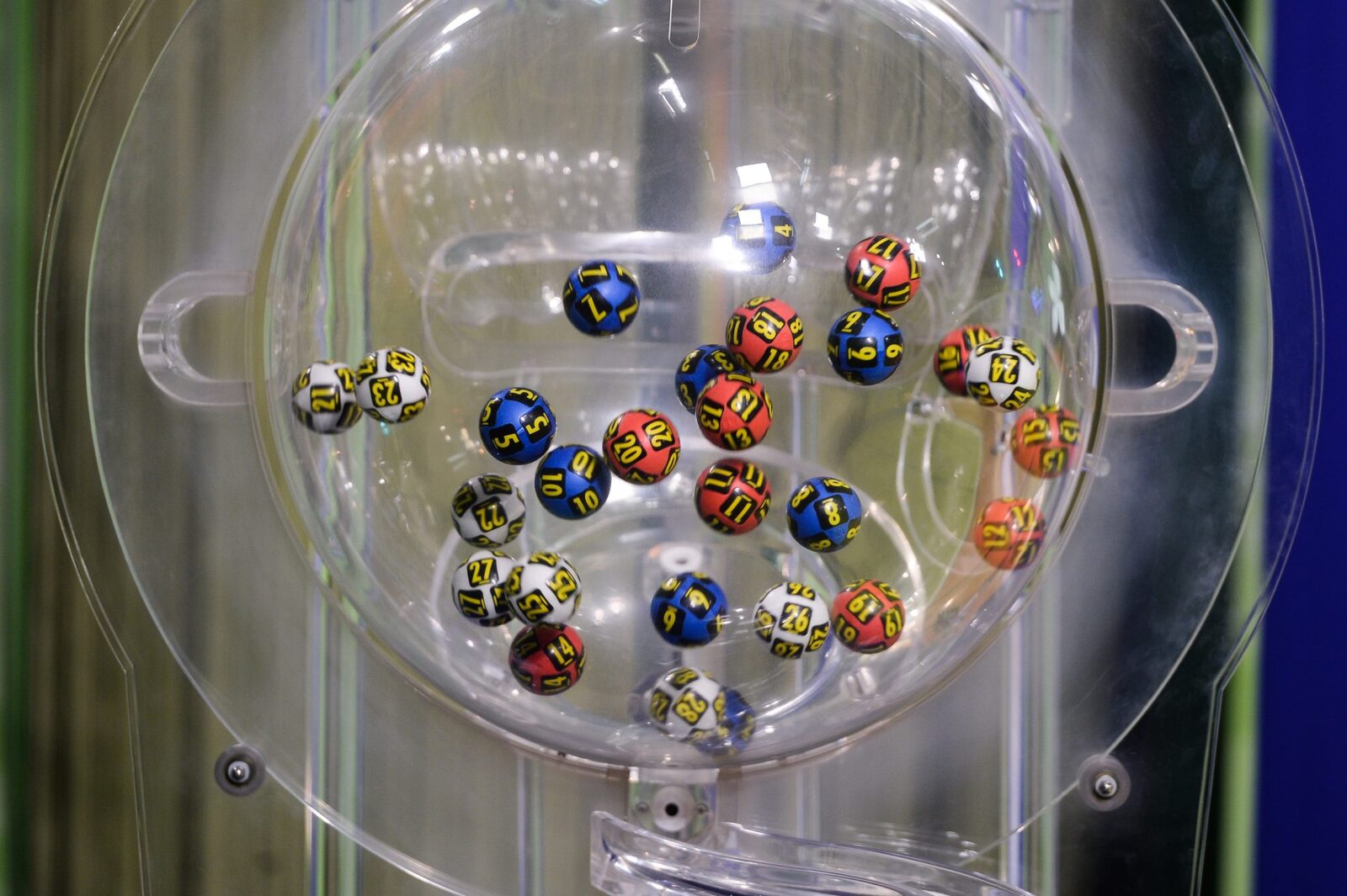 Loto Paști 2026: Vezi numerele norocoase! Câștigătorii au dat marea lovitură