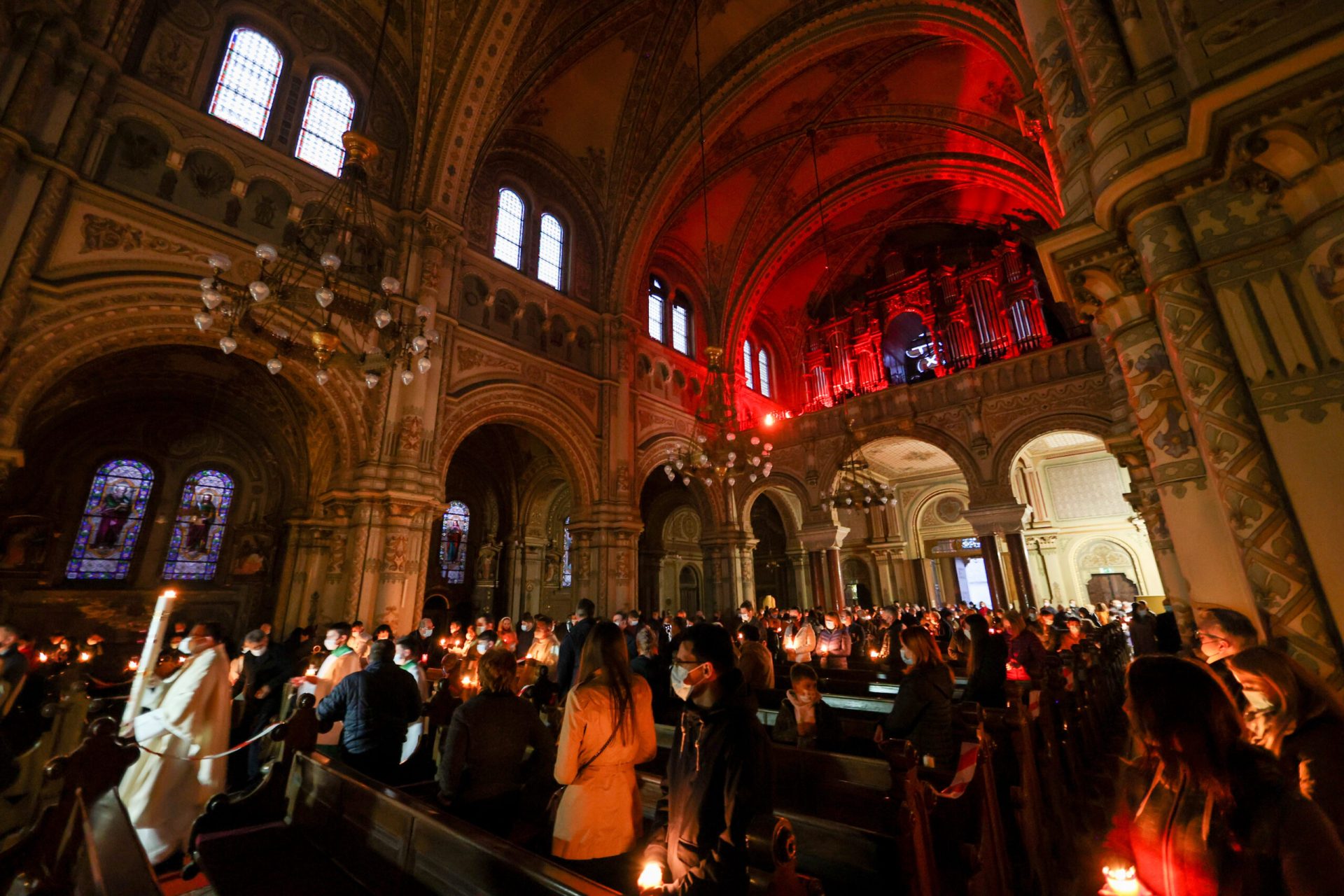 Paștele ortodox 2026 se apropie, iar credincioșii intră de luni, 6 aprilie, în Săptămâna Mare, perioada de pregătire spirituală și de reflecție care precede cea mai importantă sărbătoare a creștinătății