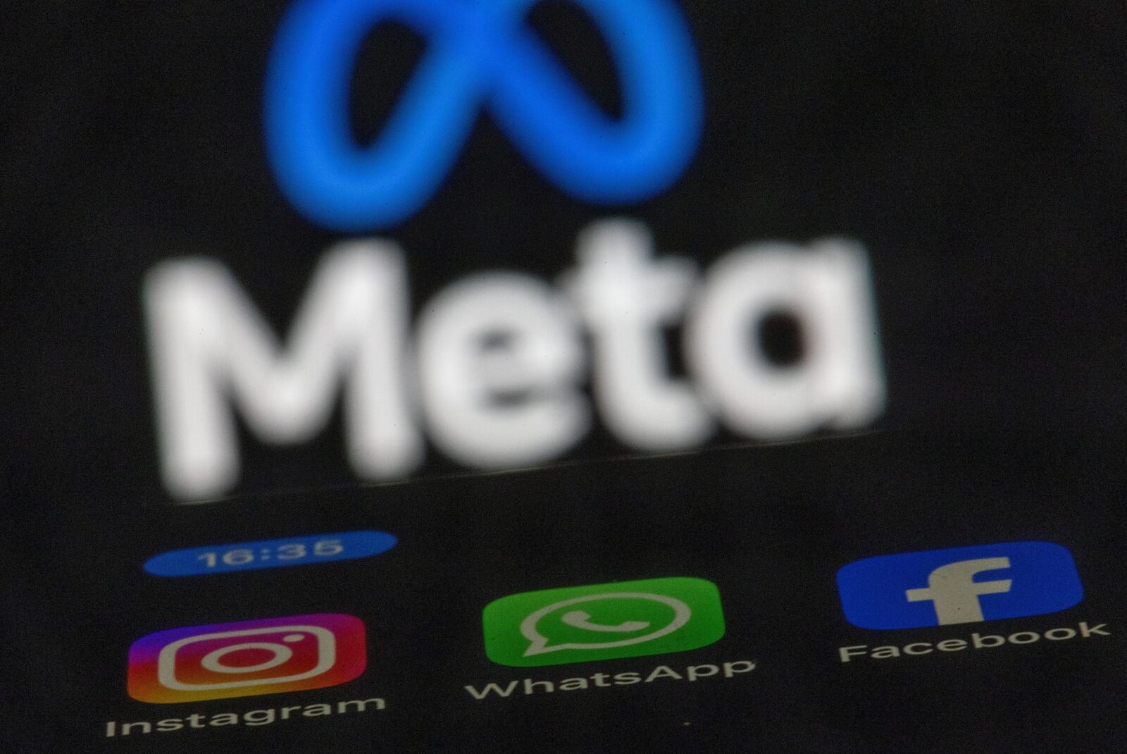 META, obligată să dea explicații în instanță pentru dependența copiilor de Instagram