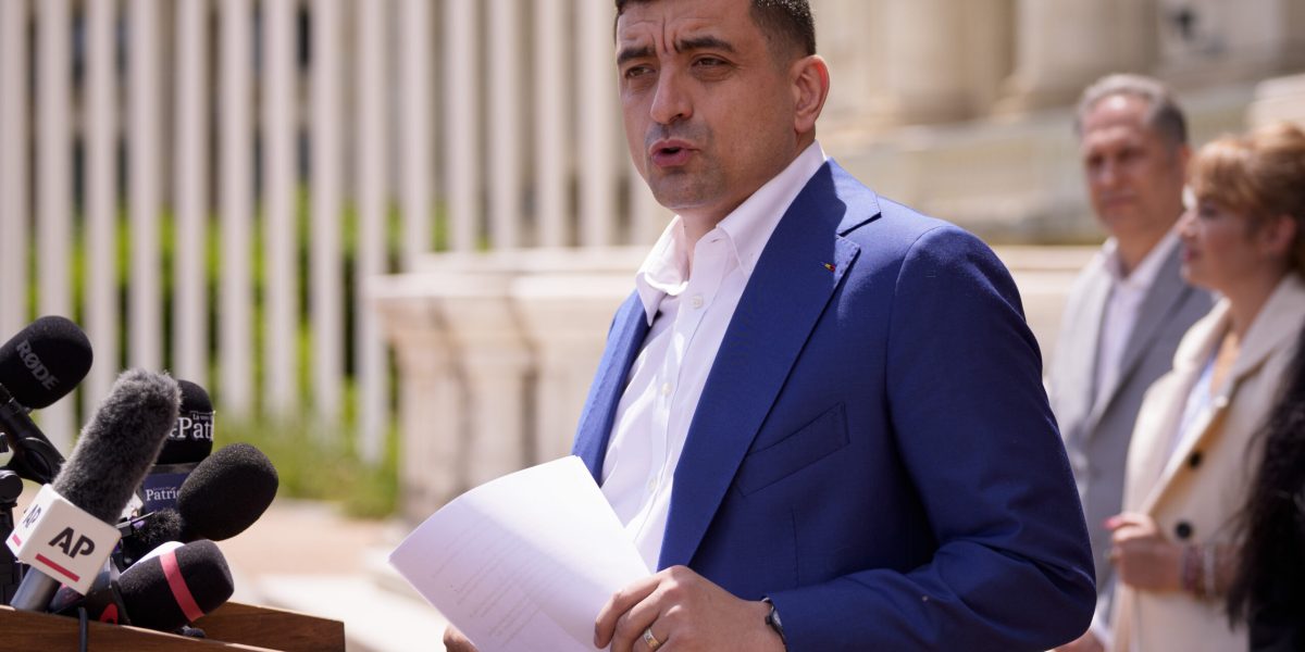Simion, replică dură lui Peter Magyar: „N-am dansat pe morminte”