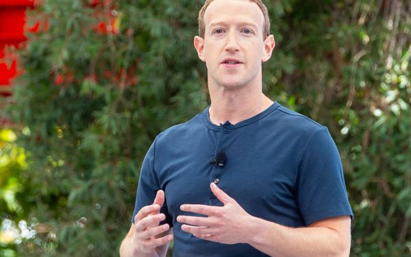 Meta clonează digital pe Mark Zuckerberg: Angajații pot „vorbi” cu șeful