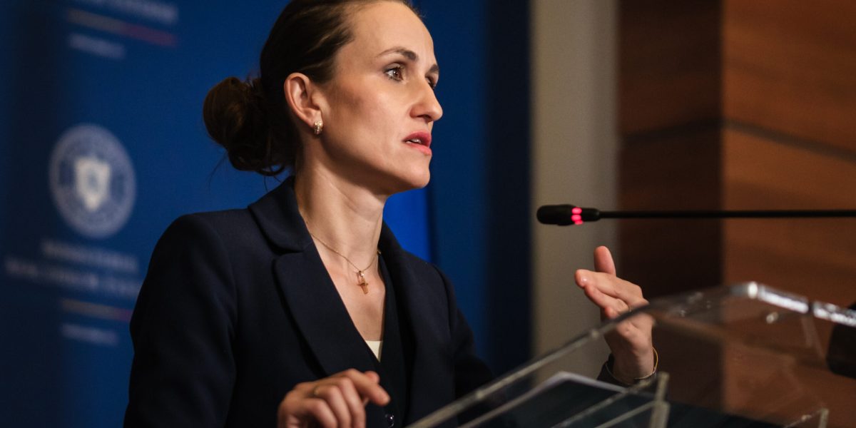 Oana ȚOIU, discuție cu viitoarea șefă a diplomației ungare: „Mobilizare exemplară”