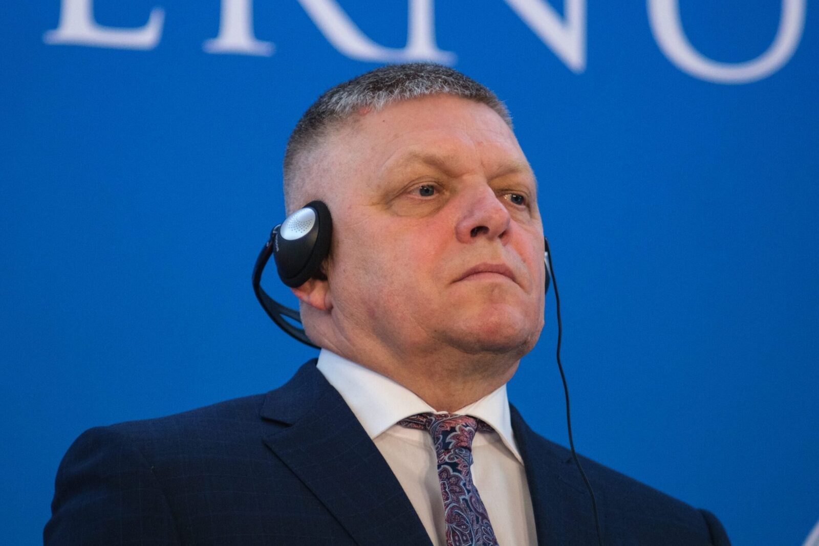 Fico, mesaj-bombă la adresa lui Magyar și Orban, în zorii zilei