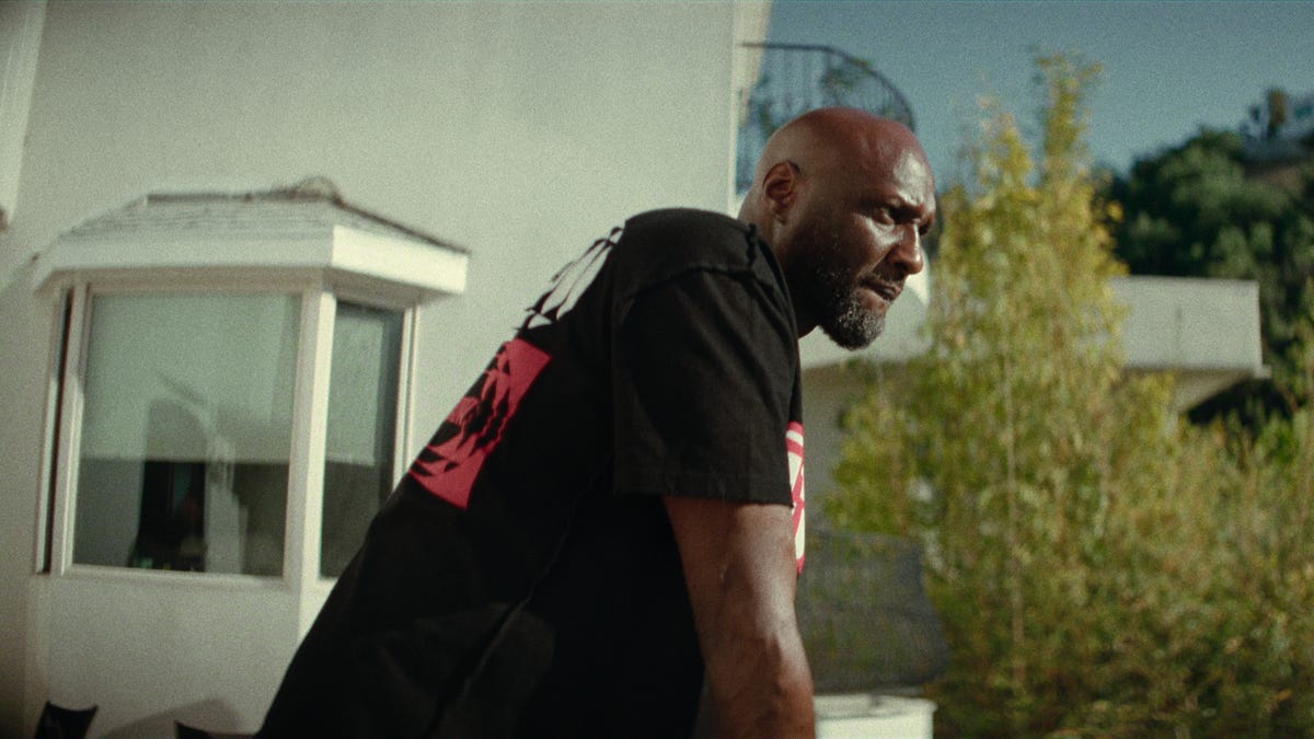 Lamar Odom, fost jucător de baschet și vedetă de reality show, pune accentul pe recuperarea sa după multiple perioade de încercări și traume, fiind aproape de a împlini 60 de zile de sobriete