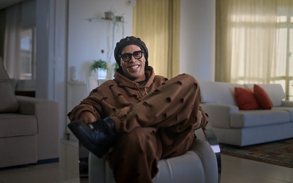 Ronaldinho, legenda fotbalului brazilian, în exclusivitate pe Netflix