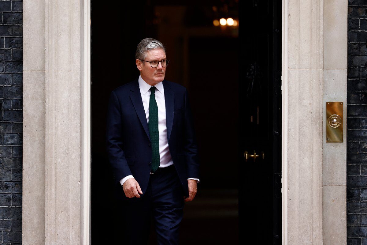 Starmer: UK nu se va implica în conflictul cu Iranul, respinge blocada Ormuz