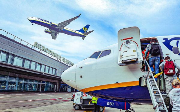 192 Stranded After Entire Airport Security Team Calls in Sick