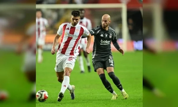 Beșiktaș – Antalyaspor, duel incendiar: Se joacă pentru glorie în Turcia