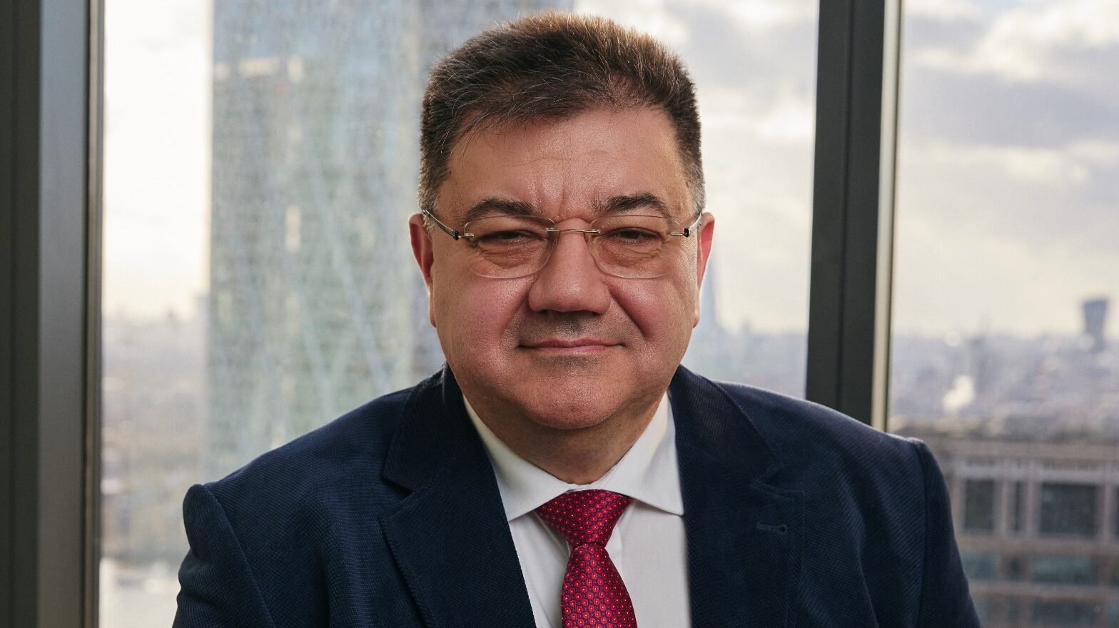 Maioreanu avertizează: Războiul din Orientul Mijlociu frânează AI
