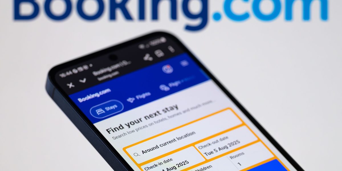 Booking, atac cibernetic: Datele clienților expuse