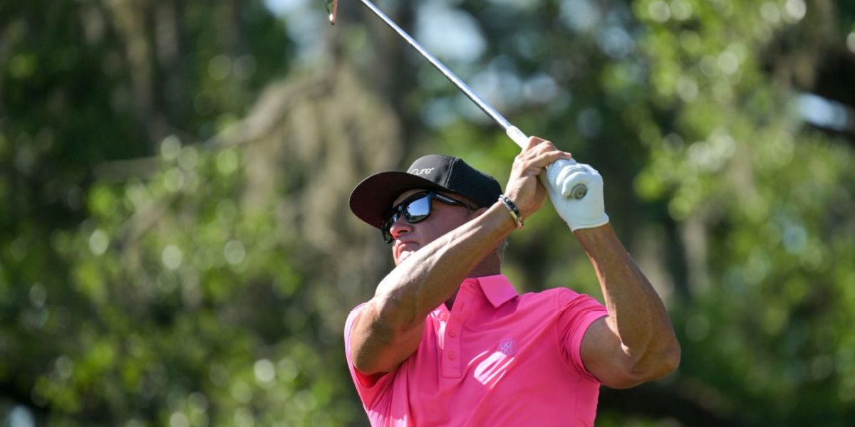 Brian Gay și Scott Hend împart conducerea în Senior PGA Championship
