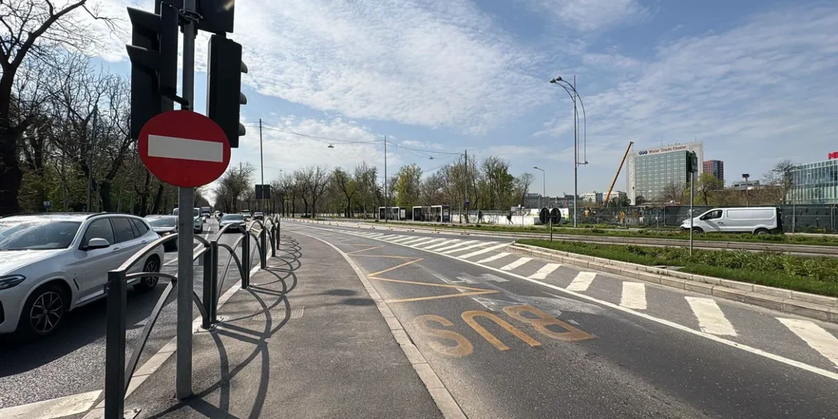 București: Bandă unică pentru autobuze pe Mihai I, stațiile, relocate