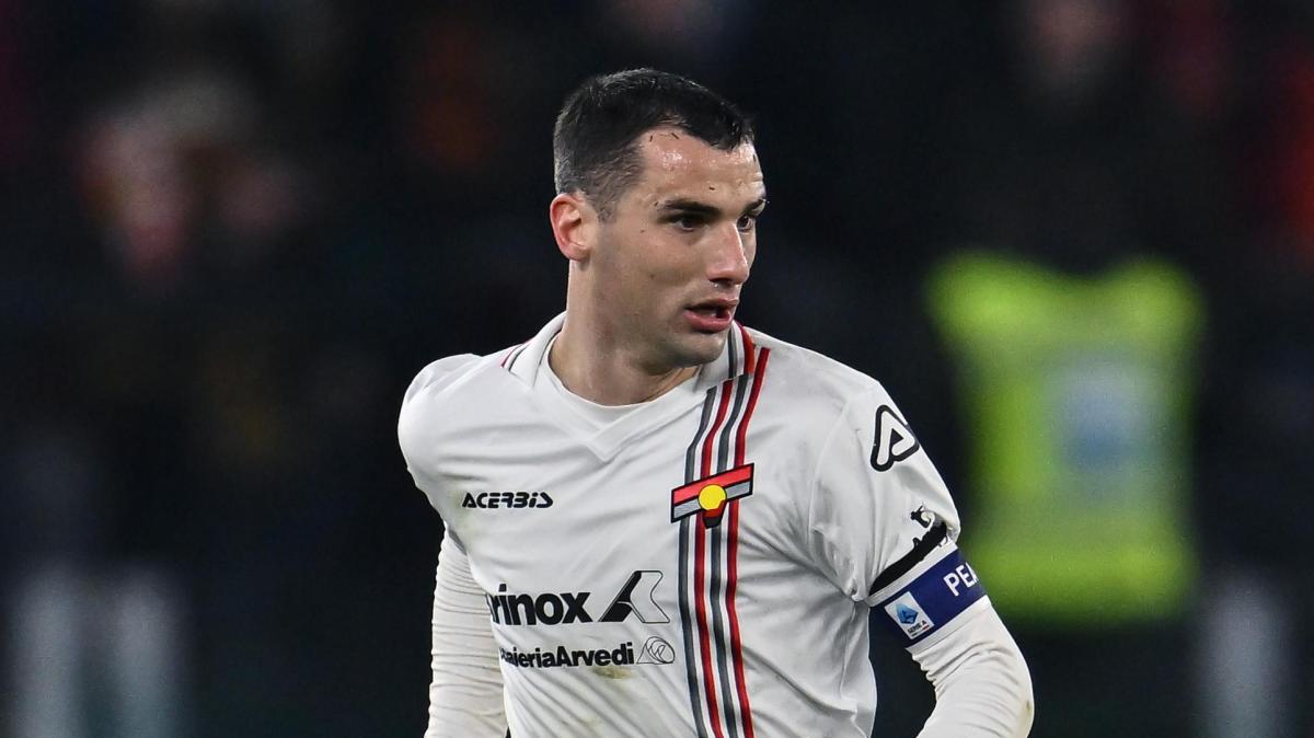 Cagliari – Cremonese: Echipele de start. Meci important în Italia