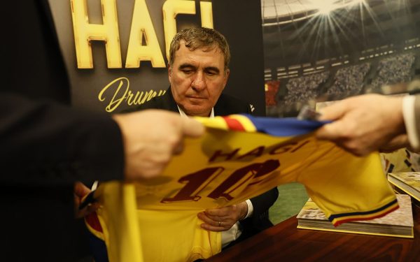 Cine vor fi „secunzii” lui Gheorghe Hagi la naționala României » Alt antrenor pleacă după 22 de ani de la FRF