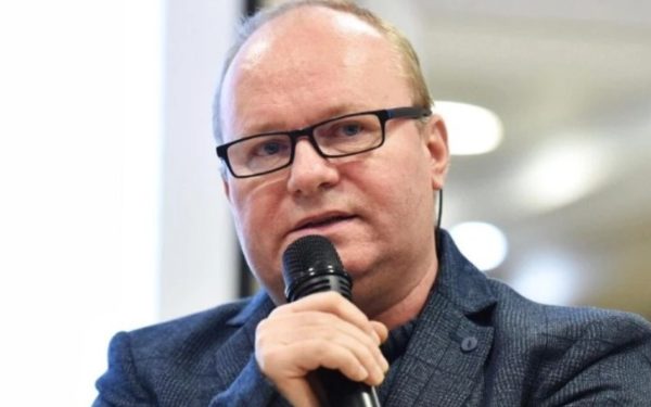 Nou val de scumpiri în România: Românii, obligați la jonglerii financiare