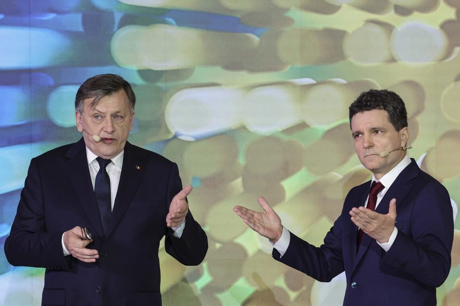 Crin Antonescu, apărare vehementă pentru Nicușor Dan: „Trădarea”, strigăt de alarmă