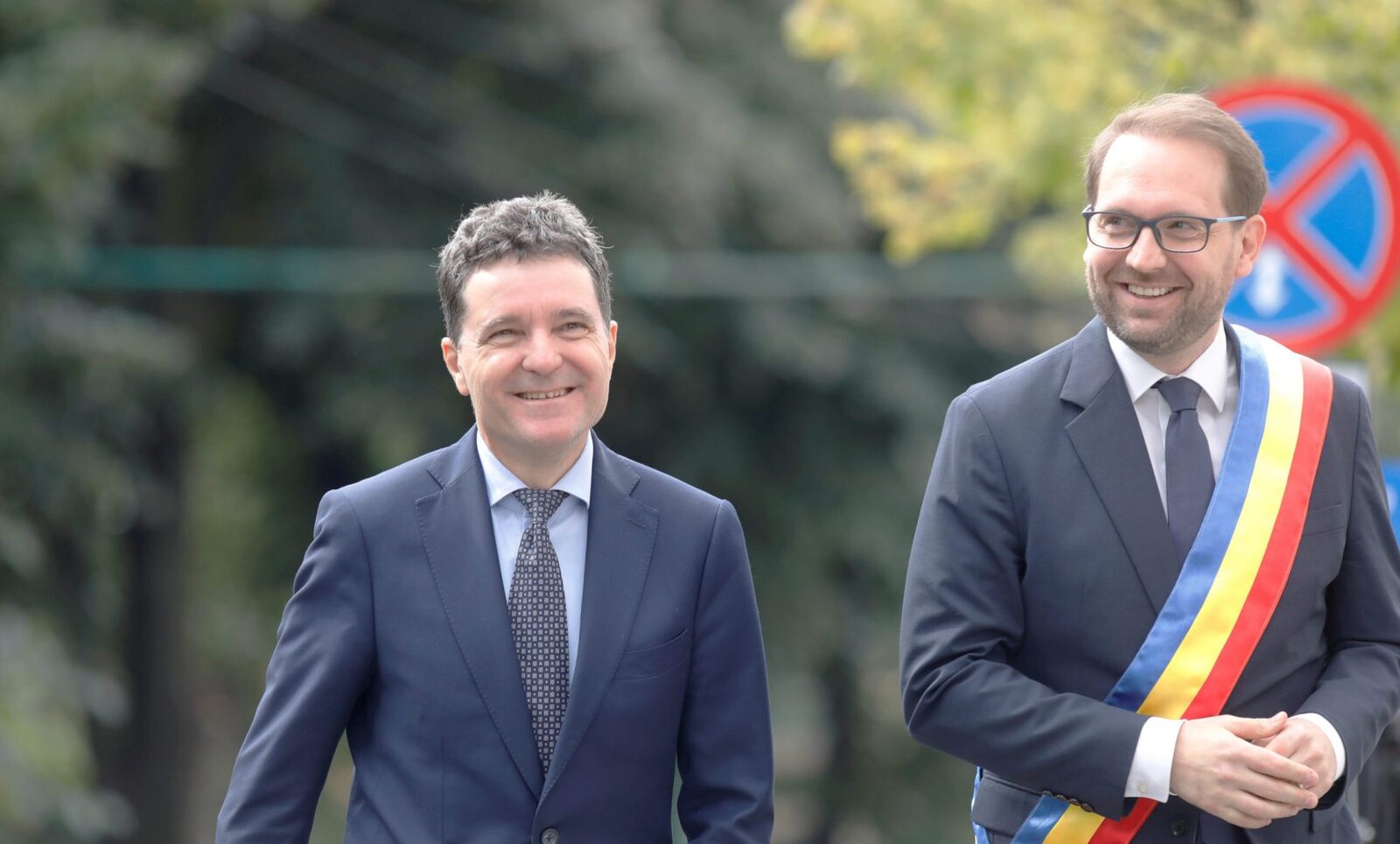 BUNE RELAȚII cu Iohannis, spune USR: PSD, așteptat pe 20 aprilie