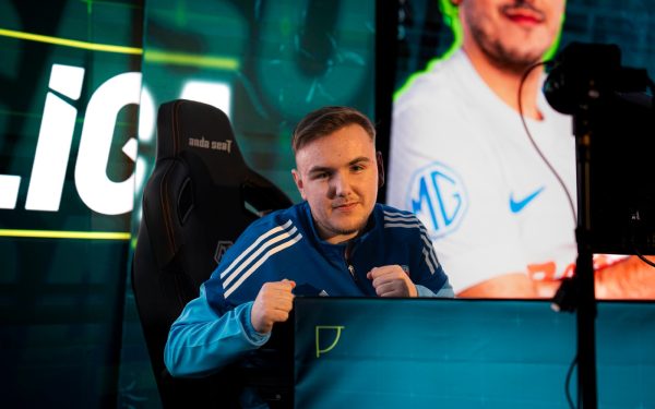 eSuperliga Virtuală cucerește București: 8 echipe pe scena Circului Metropolitan