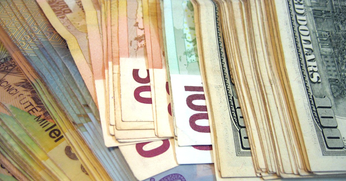 Curs BNR: Euro scade | Digi Economic