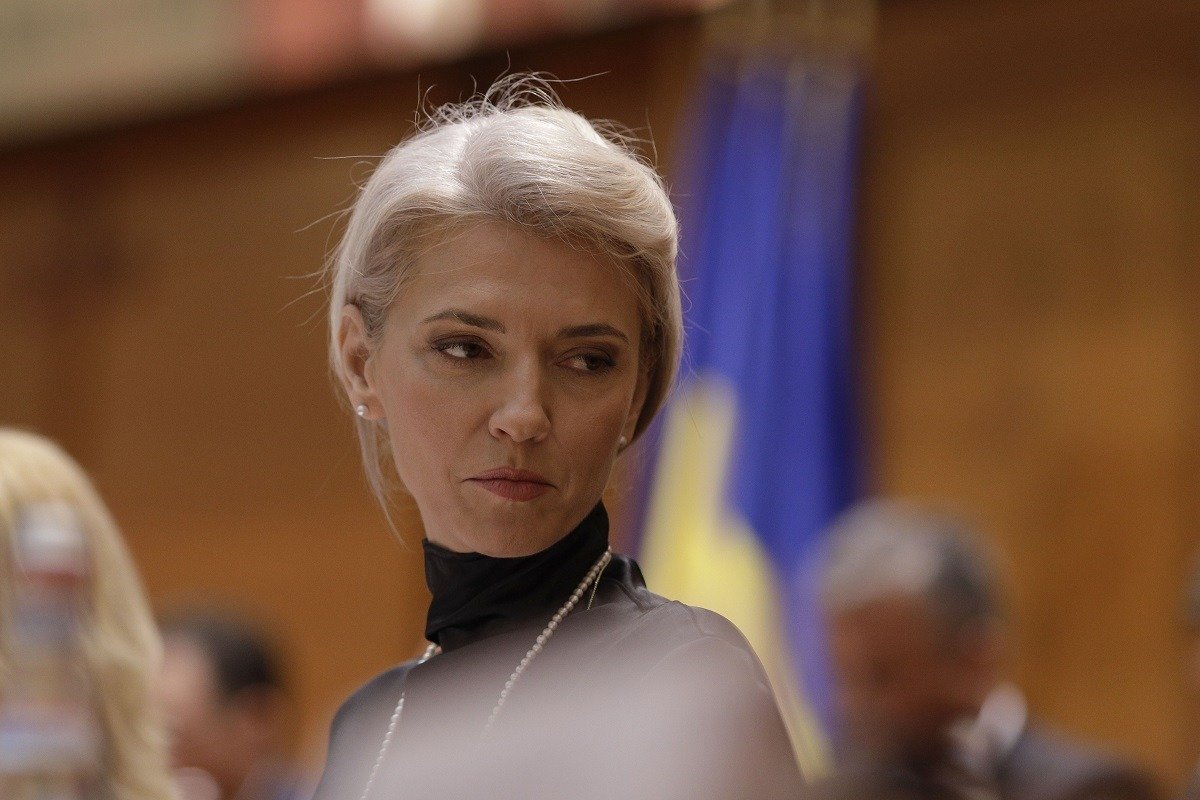 Președintele PNL Argeș, deputata Alina Gorghiu, solicită demisia conducerii DGASPC Argeș, după decesul unui copil într-un centru de tip familial din Pitești