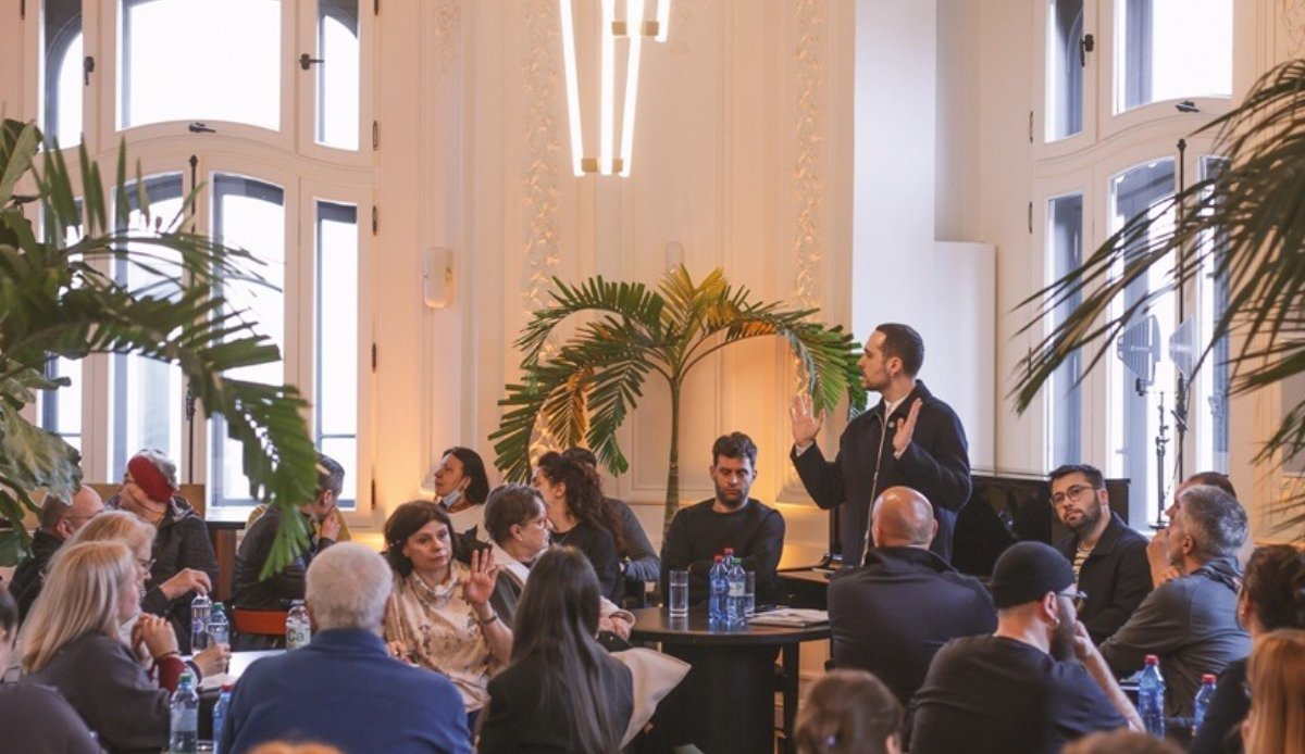 Zonă Amzei sub semnul întrebării: comunitatea cerere pentru un plan de regenerare urbană participativ Unul dintre cele mai vechi și efervescente cartiere ale Bucureștiului, Amzei, se află în fața unui nou capitol de transformare