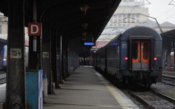 Întârzieri URIAȘE pe ruta Constanța-București: Două trenuri, peste o oră întârziere