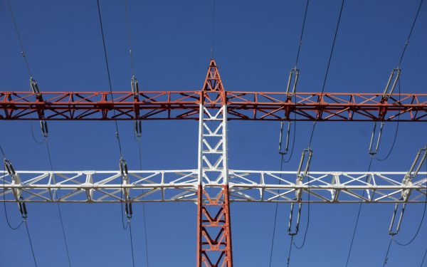 Bolojan, poziție la ANRE despre garanția pentru racordare electrică