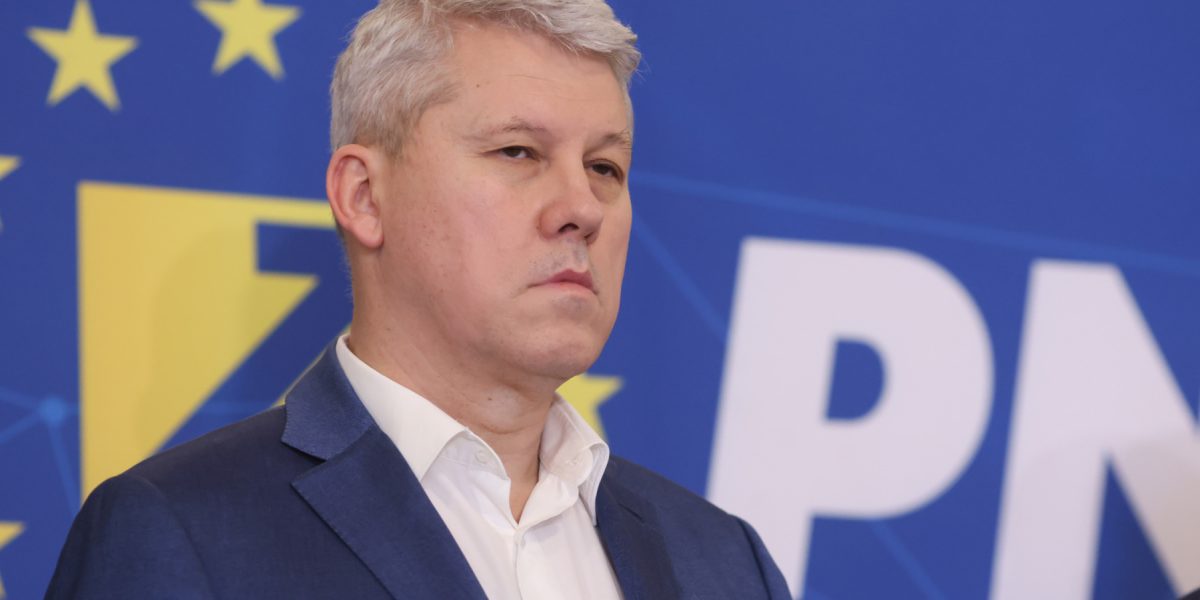 Predoiu, categoric: Nu ia în calcul o eventuală preluare a funcției de premier