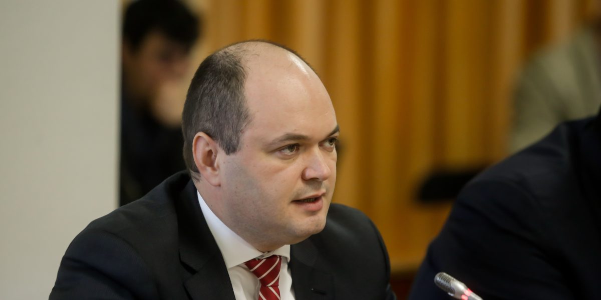 Un consilier BOLOJAN exclude un acord cu FMI: „Ce sens are?”