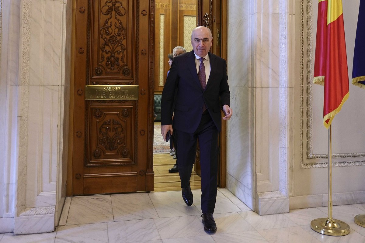 Premierul Ilie BOLOJAN a subliniat importanța unei majorități parlamentare stabile pentru România, respingând implicit alte scenarii politice