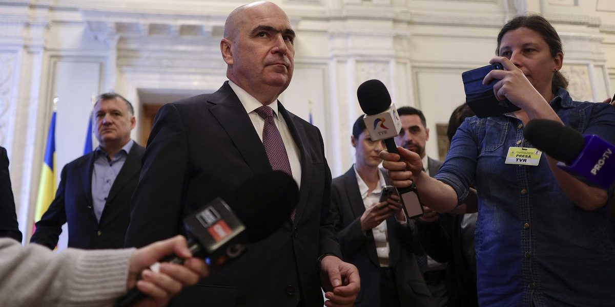 Bolojan, prima REACȚIE după retragerea sprijinului politic: Rămân premier!