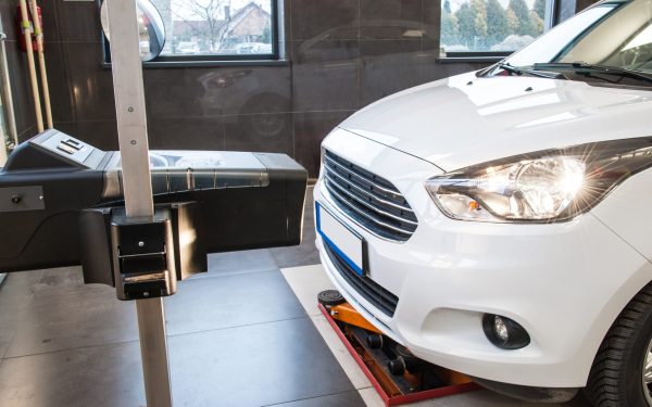 Talon auto CONFISCAT! Amenzi USTURĂTOARE pentru RCA și ITP expirat în România