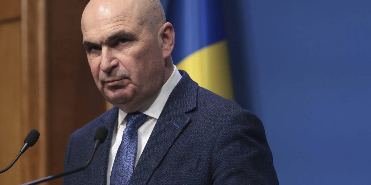 PSD vrea SĂ-l DEMITĂ pe Bolojan: Trei scenarii pe masa social-democraților (SURSE)