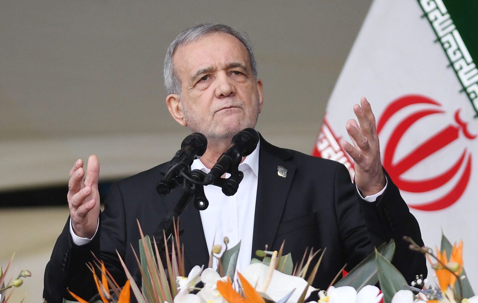 Iranul, mesaj dur pentru Papa după „insulta” lui Donald Trump