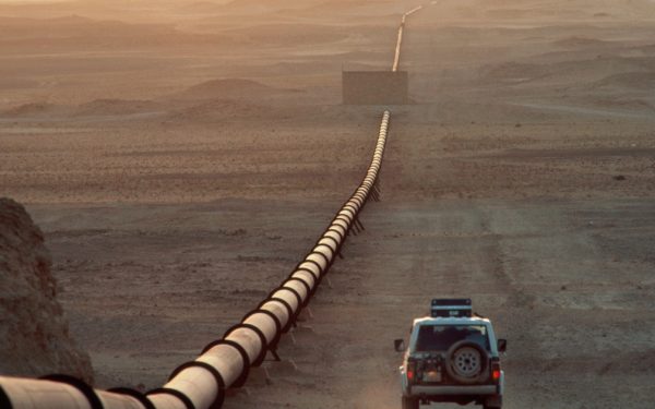 Conducta de petrol saudită, vitală pentru exporturi, repusă în funcțiune după atacuri