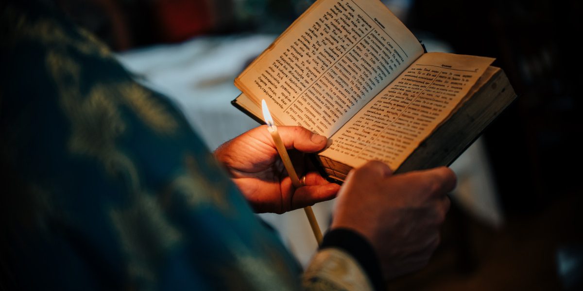 Când poți spăla rufe de Paște 2026? Ce NU e voie în a treia zi, spune preotul