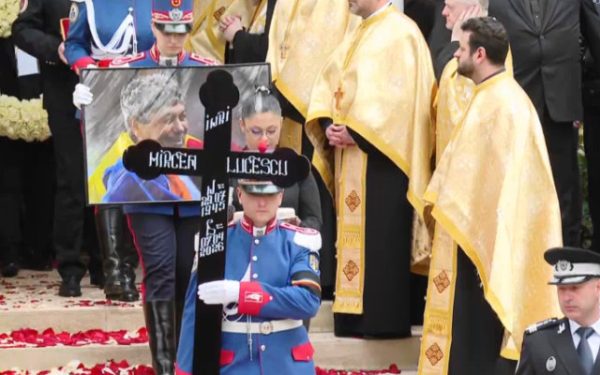 Trei discursuri la înmormântarea lui Mircea Lucescu: cine a vorbit