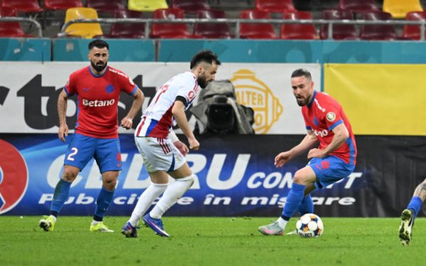 ȘOC după FCSB – Oțelul 4-0: Reacție în direct la TV! „Se vede”