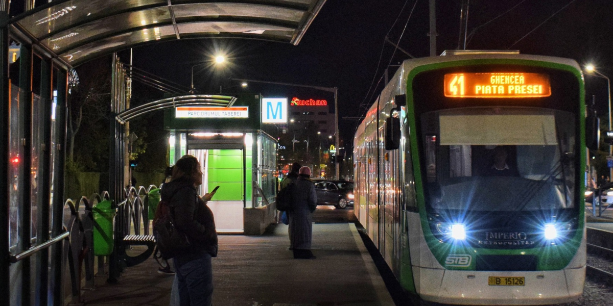 STB pune 25 de linii de noapte în circulație de Paște în București